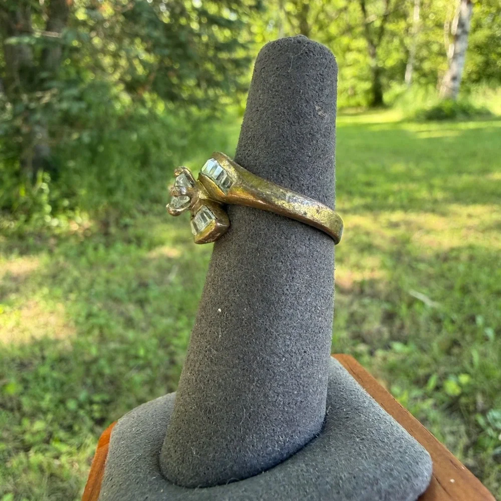 Vintage Bypass Statement Ring Women Size 6.5 Gold Tone Clear Baguette Accents